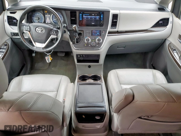 2016 Toyota Sienna XLE with VIN 5TDYK3DC9GS743458, listed as a Copart auction lot 60264865 with 65,272 mi miles and Salvage title. Bid and sale history available at DreamBid. Image 8.