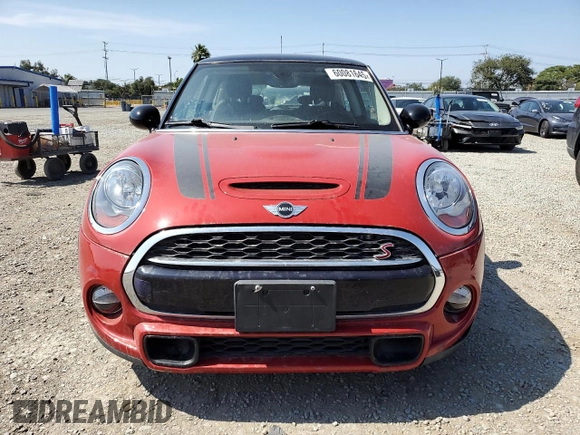 2015 MINI Hardtop S z VIN WMWXP7C5XF2A34809, wystawiony jako Copart lot #60081645 z przebiegiem 31 876 mil mil oraz Szkoda całkowita • Salvage title. Historia ofert i sprzedaży dostępna na DreamBid. Obrazek 5.