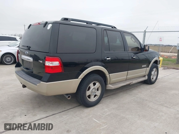 2008 Ford Expedition Eddie Bauer z VIN 1FMFU17528LA33268, wystawiony jako IAAI lot #41583338 z przebiegiem 183 191 mil mil oraz . Historia ofert i sprzedaży dostępna na DreamBid. Obrazek 4.