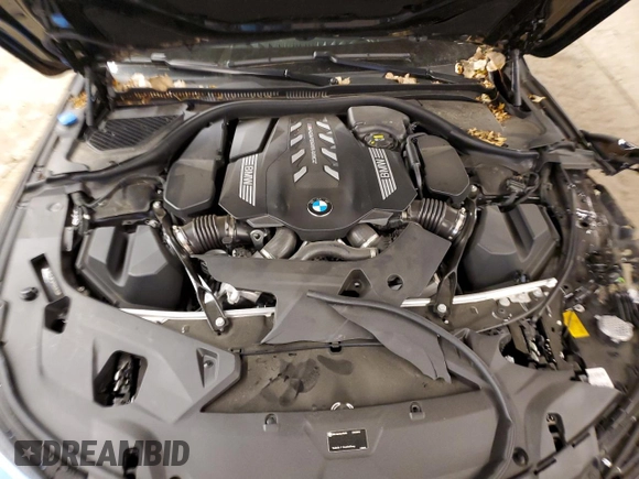 2023 BMW 8 Series M850i z VIN WBAGV8C02PCK62070, wystawiony jako Copart lot #77808573 z przebiegiem 8 276 mil mil oraz Szkoda całkowita • Salvage title. Historia ofert i sprzedaży dostępna na DreamBid. Obrazek 11.