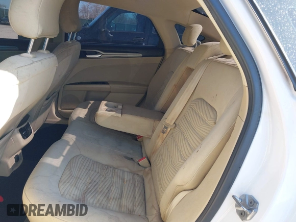 2016 Ford Fusion SE with VIN 1FA6P0HD6G5129649, listed as a IAAI auction lot 41740215 with 94,410 mi miles and . Bid and sale history available at carsss.com. Image 8.