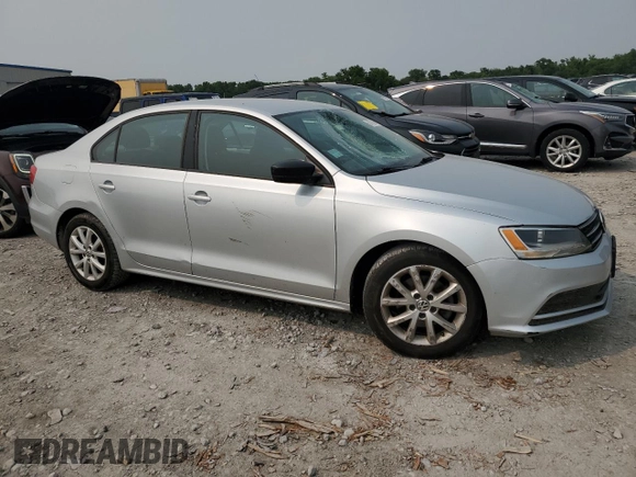 2015 Volkswagen Jetta SE z VIN 3VWD17AJXFM256597, wystawiony jako Copart lot #58774095 z przebiegiem 150 969 mil mil oraz Szkoda całkowita • Salvage title. Historia ofert i sprzedaży dostępna na DreamBid. Obrazek 4.
