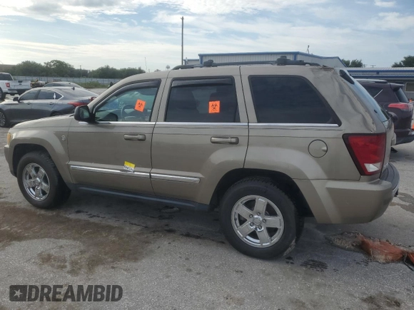 2005 Jeep Grand Cherokee Limited with VIN 1J8HR58215C671851, listed as a Copart auction lot 70700074 with 108,304 mi miles and Salvage Title. Bid and sale history available at carsss.com. Image 2.