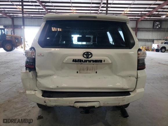 2022 Toyota 4Runner SR5 Premium with VIN JTENU5JR4N6029294, listed as a Copart auction lot 62075653 with 9,334 mi miles and Salvage Title. Bid and sale history available at carsss.com. Image 6.