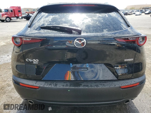 2025 Mazda CX-30 S Preferred with VIN 3MVDMBCM2SM798869, listed as a Copart auction lot 52127375 with 1,830 mi miles and Clean Title. Bid and sale history available at DreamBid. Image 6.