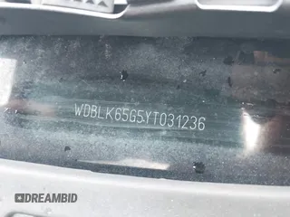 2000 Mercedes-Benz CLK 320/430 z VIN WDBLK65G5YT031236, wystawiony jako IAAI lot #41972975 z przebiegiem 144 665 mil mil oraz . Historia ofert i sprzedaży dostępna na DreamBid. Obrazek 9.