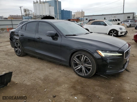 2020 Volvo S60 R-Design with VIN 7JRA22TM6LG038242, listed as a Copart auction lot 77043984 with 103,382 mi miles and Salvage Title. Bid and sale history available at carsss.com. Image 4.