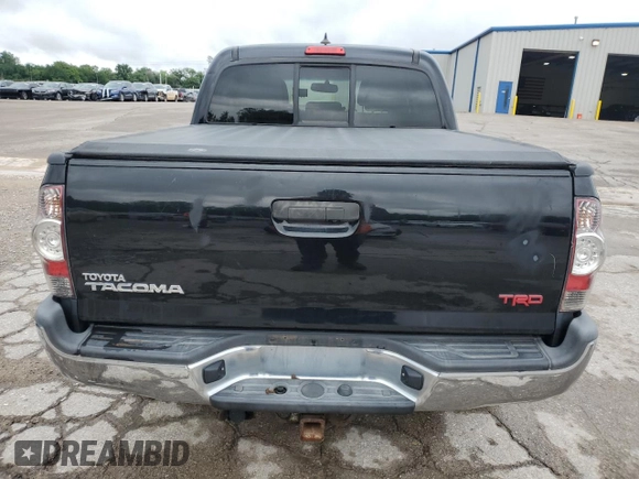 2013 Toyota Tacoma z VIN 5TFLU4EN1DX066986, wystawiony jako Copart lot #55480735 z przebiegiem 165 991 mil mil oraz Szkoda całkowita • Salvage title. Historia ofert i sprzedaży dostępna na DreamBid. Obrazek 6.