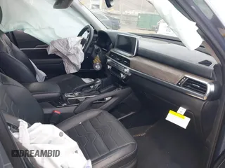 2022 Kia Telluride SX with VIN 5XYP5DHCXNG312382, listed as a IAAI auction lot 42129635 with 28,637 mi miles and . Bid and sale history available at DreamBid. Image 5.