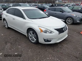 2014 Nissan Altima SL with VIN 1N4BL3AP9EC263712, listed as a IAAI auction lot 41554943 with 53,378 mi miles and . Bid and sale history available at DreamBid. Image 1.