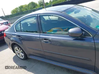 2014 Subaru Legacy Premium z VIN 4S3BMBC62E3018577, wystawiony jako IAAI lot #42459026 z przebiegiem 129 465 mil mil oraz . Historia ofert i sprzedaży dostępna na DreamBid. Obrazek 13.
