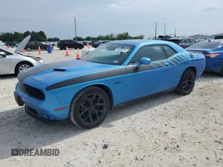 2019 Dodge Challenger SXT z VIN 2C3CDZAG6KH574901, wystawiony jako Copart lot #54860475 z przebiegiem 81 302 mil mil oraz Szkody całkowita. Historia ofert i sprzedaży dostępna na DreamBid. Obrazek 1.