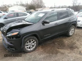 2016 Jeep Cherokee Latitude with VIN 1C4PJMCS5GW206129, listed as a IAAI auction lot 41867870 with 109,092 mi miles and . Bid and sale history available at DreamBid. Image 17.