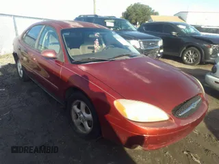 2001 Ford Taurus SES with VIN 1FAFP55U41A281039, listed as a IAAI auction lot 41676971 with 139,866 mi miles. Bid and sale history available at carsss.com. Image 1.