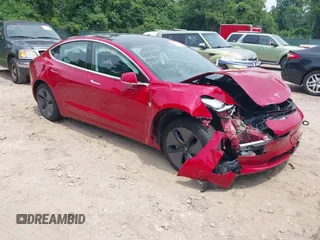 2019 Tesla Model 3 Mid Range z VIN 5YJ3E1EA7KF308437, wystawiony jako IAAI lot #42505088 z przebiegiem 70 879 mil mil oraz . Historia ofert i sprzedaży dostępna na DreamBid. Obrazek 1.