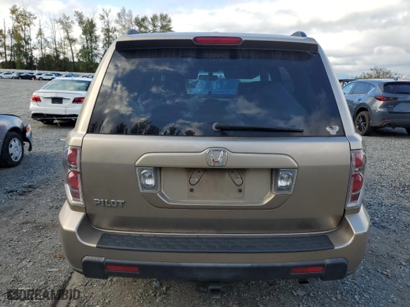 2006 Honda Pilot EX-L with VIN 5FNYF28586B048997, listed as a Copart auction lot 71120924 with 215,080 mi miles and Salvage Title. Bid and sale history available at carsss.com. Image 6.
