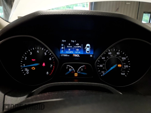 2017 Ford Focus SE with VIN 1FADP3F26HL243335, listed as a Copart auction lot 61010065 with 177,890 mi miles and Clean title. Bid and sale history available at DreamBid. Image 9.