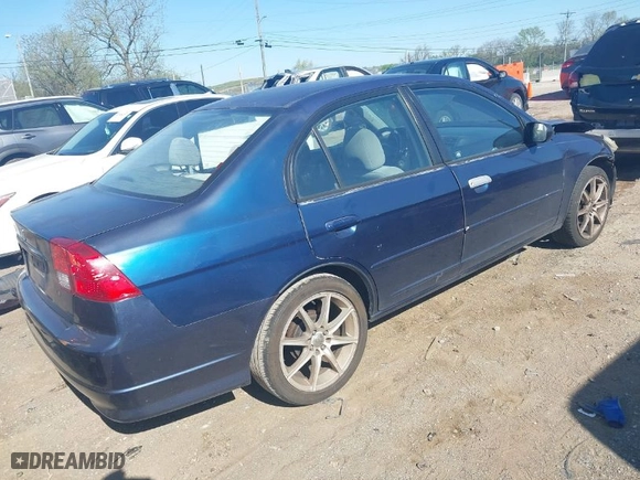 2005 Honda Civic Sdn LX with VIN 2HGES16595H535227, listed as a IAAI auction lot 42054434 with 179,613 mi miles. Bid and sale history available at carsss.com. Image 4.