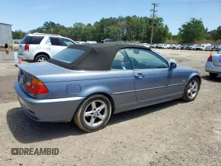 2002 BMW 3 Series 325Ci with VIN WBABS33462PG82685, listed as a Copart auction lot 55332725 with 121,614 mi miles and Salvage Title. Bid and sale history available at DreamBid. Image 3.