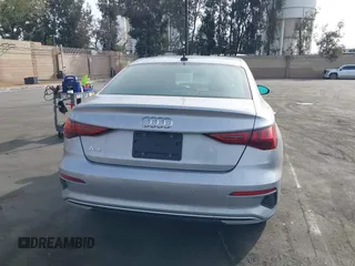 2023 Audi A3 Premium z VIN WAUAUDGY1PA051049, wystawiony jako IAAI lot #41719508 z przebiegiem Nie podano mil oraz . Historia ofert i sprzedaży dostępna na DreamBid. Obrazek 15.