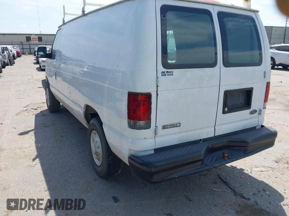 2008 Ford Econoline Cargo Commercial with VIN 1FTNE14W08DA36965, listed as a IAAI auction lot 42061503 with 261,416 mi miles and . Bid and sale history available at carsss.com. Image 3.