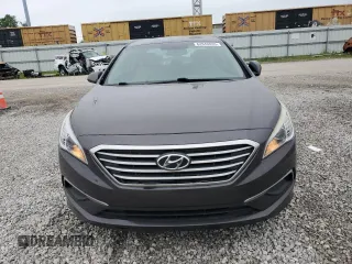 2016 Hyundai Sonata SE with VIN 5NPE24AF0GH350025, listed as a Copart auction lot 64948035 with 136,749 mi miles and Clean title. Bid and sale history available at DreamBid. Image 5.