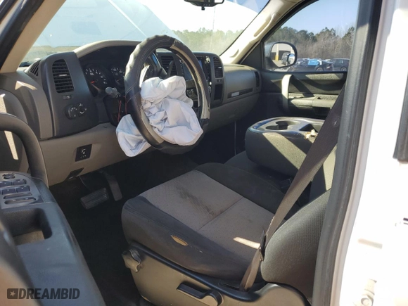 2009 Chevrolet Silverado 1500 LS with VIN 3GCEC13C49G117064, listed as a Copart auction lot 87975735 with 268,101 mi miles and Salvage Title. Bid and sale history available at carsss.com. Image 7.