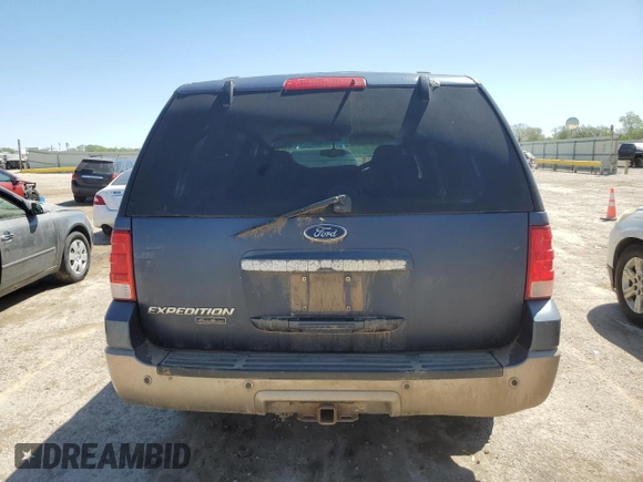 2003 Ford Expedition Eddie Bauer z VIN 1FMPU18L13LC57657, wystawiony jako Copart lot #52851155 z przebiegiem 253 028 mil mil oraz Szkoda całkowita • Salvage title. Historia ofert i sprzedaży dostępna na DreamBid. Obrazek 6.