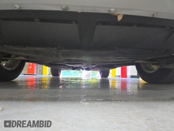 2020 Ford Escape SE z VIN 1FMCU9G66LUB14805, wystawiony jako IAAI lot #42388285 z przebiegiem 50 819 mil mil oraz . Historia ofert i sprzedaży dostępna na DreamBid. Obrazek 46.