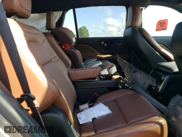 2023 Lincoln Aviator Reserve with VIN 5LM5J7WC7PGL10427, listed as a Copart auction lot 52072055 with 51,265 mi miles and Salvage title. Bid and sale history available at DreamBid. Image 12.