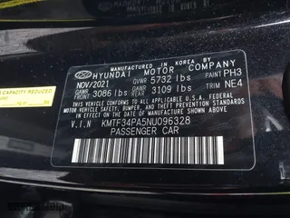 2022 Genesis G90 3.3T Premium with VIN KMTF34PA5NU096328, listed as a IAAI auction lot 41344972 with 6,923 mi miles. Bid and sale history available at carsss.com. Image 9.
