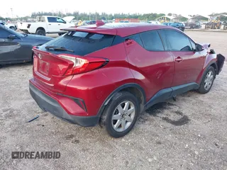 2019 Toyota C-HR XLE with VIN NMTKHMBX1KR070401, listed as a IAAI auction lot 42000335 with 45,643 mi miles. Bid and sale history available at carsss.com. Image 4.