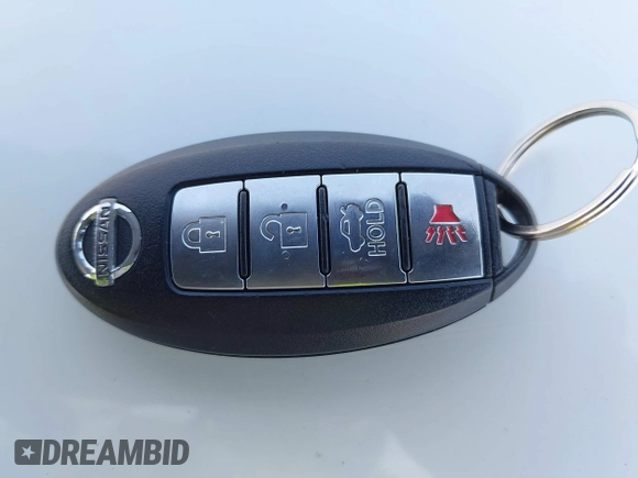 2014 Nissan Sentra SR z VIN 3N1AB7AP4EY271744, wystawiony jako IAAI lot #42203630 z przebiegiem 69 567 mil mil oraz . Historia ofert i sprzedaży dostępna na DreamBid. Obrazek 11.