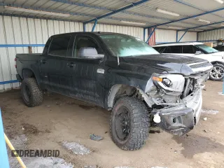 2017 Toyota Tundra Platinum z VIN 5TFAY5F10HX613975, wystawiony jako Copart lot #49817215 z przebiegiem 129 735 mil mil oraz Szkoda całkowita • Salvage title. Historia ofert i sprzedaży dostępna na DreamBid. Obrazek 4.