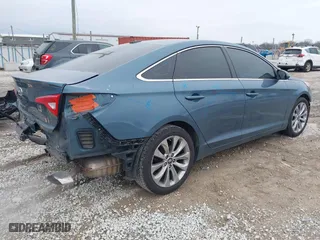 2017 Hyundai Sonata SE with VIN 5NPE24AF9HH445488, listed as a IAAI auction lot 41058868 with 146,812 mi miles. Bid and sale history available at carsss.com. Image 4.