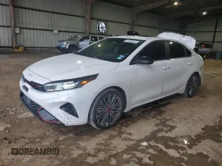 2024 Kia Forte GT with VIN 3KPF44AC0RE716612, listed as a Copart auction lot 44806025 with 29,872 mi miles and Salvage Title. Bid and sale history available at carsss.com. Image 1.