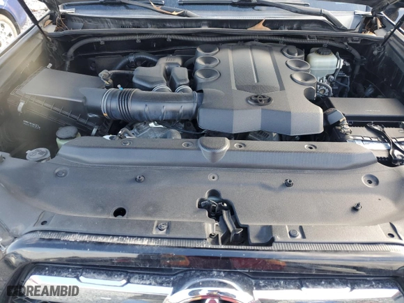 2011 Toyota 4Runner SR5 with VIN JTEZU5JR8B5015112, listed as a Copart auction lot 45654585 with 188,566 mi miles and Salvage Title. Bid and sale history available at carsss.com. Image 12.