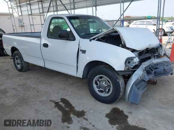 2000 Ford F-150 XL with VIN 1FTRF17W6YNB76149, listed as a IAAI auction lot 42322748 with 166,334 mi miles and . Bid and sale history available at DreamBid. Image 1.
