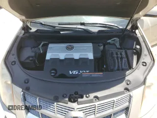 2010 Cadillac SRX Luxury Collection z VIN 3GYFNDEY8AS545482, wystawiony jako Copart lot #58503435 z przebiegiem 145 824 mil mil oraz Czysty tytuł • Clean title. Historia ofert i sprzedaży dostępna na DreamBid. Obrazek 11.