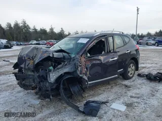 2015 Nissan Rogue Select S with VIN JN8AS5MV9FW250123, listed as a IAAI auction lot 41330284 with 186,510 mi miles. Bid and sale history available at carsss.com. Image 6.