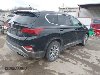 2019 Hyundai Santa Fe SE with VIN 5NMS2CAD7KH070703, listed as a IAAI auction lot 41721033 with 110,313 mi miles. Bid and sale history available at carsss.com. Image 4.