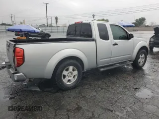 2006 Nissan Frontier SE z VIN 1N6AD06U16C416677, wystawiony jako Copart lot #47777995 z przebiegiem 173 997 mil mil oraz Szkoda całkowita • Salvage title. Historia ofert i sprzedaży dostępna na DreamBid. Obrazek 3.