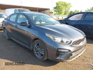 2021 Kia Forte GT-Line z VIN 3KPF34AD5ME282322, wystawiony jako IAAI lot #42266008 z przebiegiem 57 572 mil mil oraz . Historia ofert i sprzedaży dostępna na DreamBid. Obrazek 1.