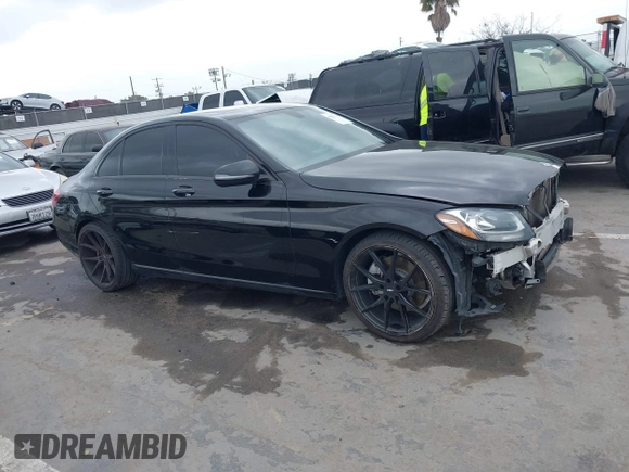 2018 Mercedes-Benz C 300 with VIN 55SWF4JBXJU280642, listed as a IAAI auction lot 42117148 with 104,973 mi miles and . Bid and sale history available at carsss.com. Image 14.