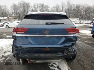 2020 Volkswagen Atlas SE with VIN 1V21E2CA0LC211044, listed as a Copart auction lot 44978495 with 87,117 mi miles and Salvage title. Bid and sale history available at DreamBid. Image 6.