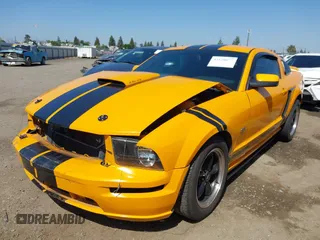 2007 Ford Mustang GT Deluxe with VIN 1ZVFT82H375255531, listed as a IAAI auction lot 42159077 with 158,223 mi miles. Bid and sale history available at carsss.com. Image 20.