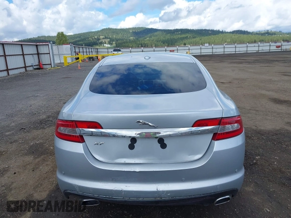 2009 Jaguar XF Premium Luxury with VIN SAJWA06B69HR24099, listed as a IAAI auction lot 42151149 with 107,917 mi miles and . Bid and sale history available at DreamBid. Image 16.