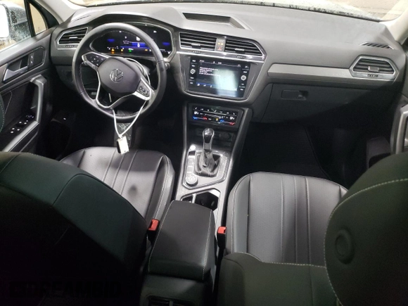 2024 Volkswagen Tiguan SE with VIN 3VVMB7AX2RM184367, listed as a Copart auction lot 50731155 with 2,744 mi miles and Salvage title. Bid and sale history available at DreamBid. Image 8.