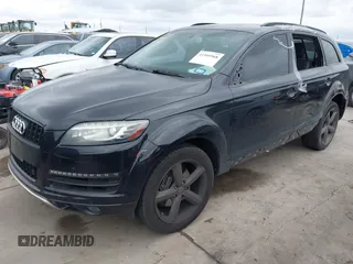 2015 Audi Q7 3.0T Premium Plus with VIN WA1LGAFE8FD003175, listed as a IAAI auction lot 41905968 with 112,275 mi miles. Bid and sale history available at carsss.com. Image 19.