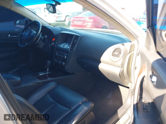 2009 Nissan Maxima S with VIN 1N4AA51E69C808587, listed as a IAAI auction lot 41376757 with 302,539 mi miles and . Bid and sale history available at DreamBid. Image 5.